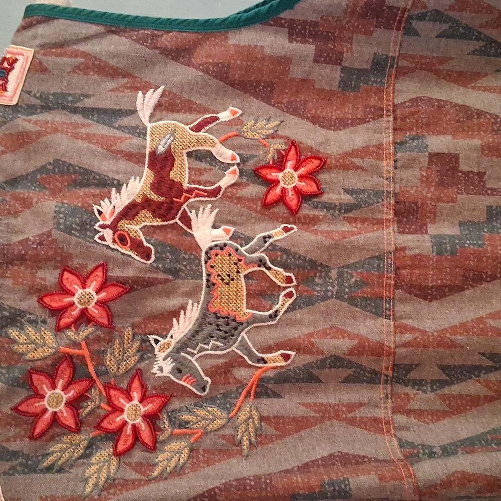 Double D Ranch Multicolor Embroidered Vest. Zip Front. Amazing. - Picture 5 of 7